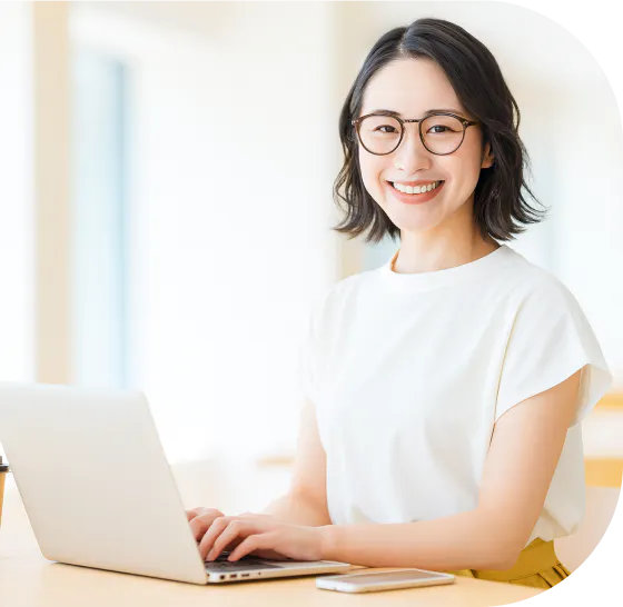 いつでもLINEやチャットでお問い合わせ。15分以内に返信